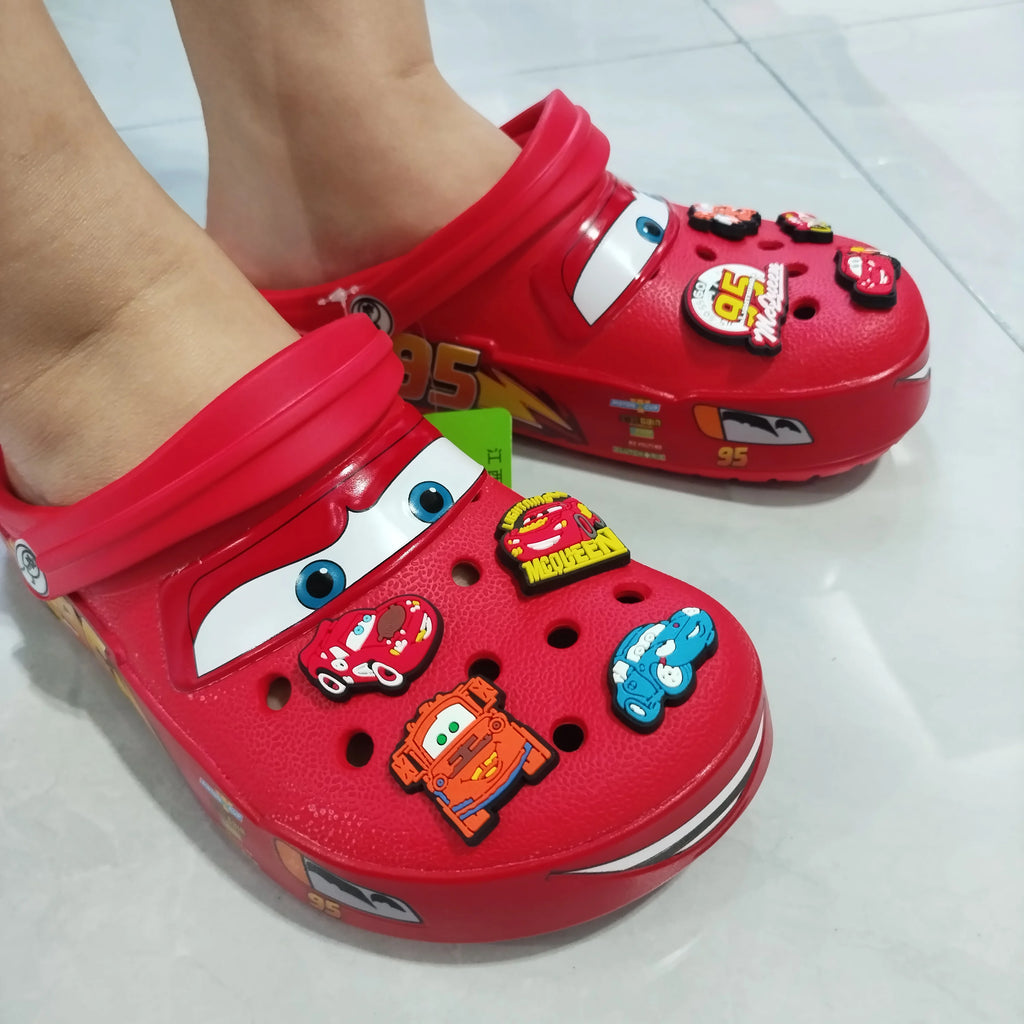 New McQueen Pix Cartoon Solid Color Waterproof Anti Slip Hole Outdoor Sandals Casual Sandals Adult Anime Accessories