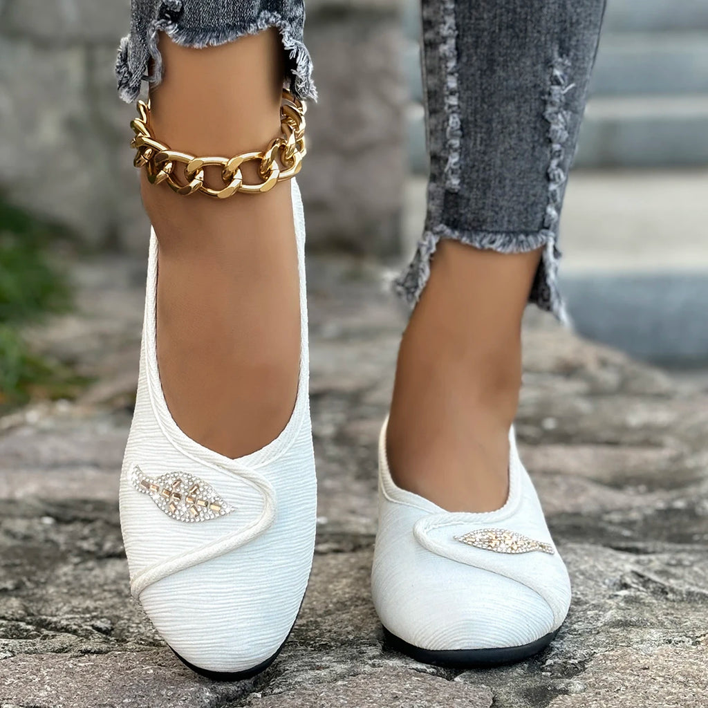 Women's Elegant Rhinestone Flat Shoes 2025 New Vamps Wrap Design Slip-On Casual Shoes Comfortable Walking Flats Plus Size