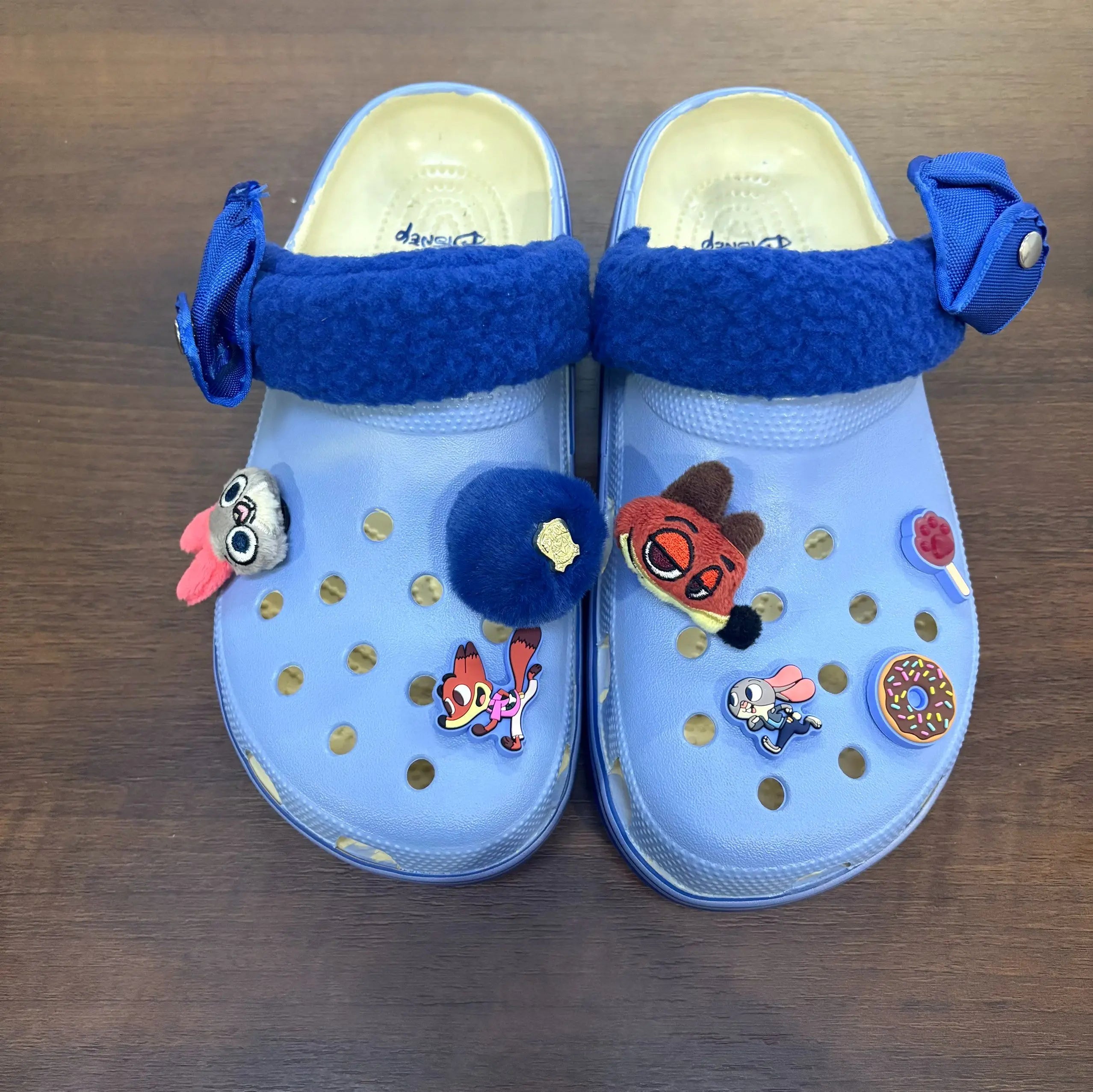 New McQueen Pix Cartoon Solid Color Waterproof Anti Slip Hole Outdoor Sandals Casual Sandals Adult Anime Accessories
