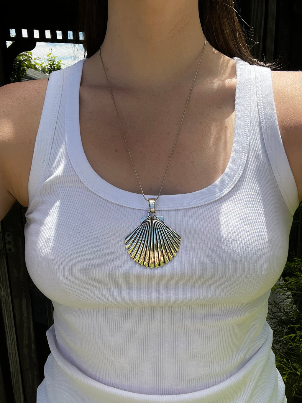Silver Shell Pendant Necklace