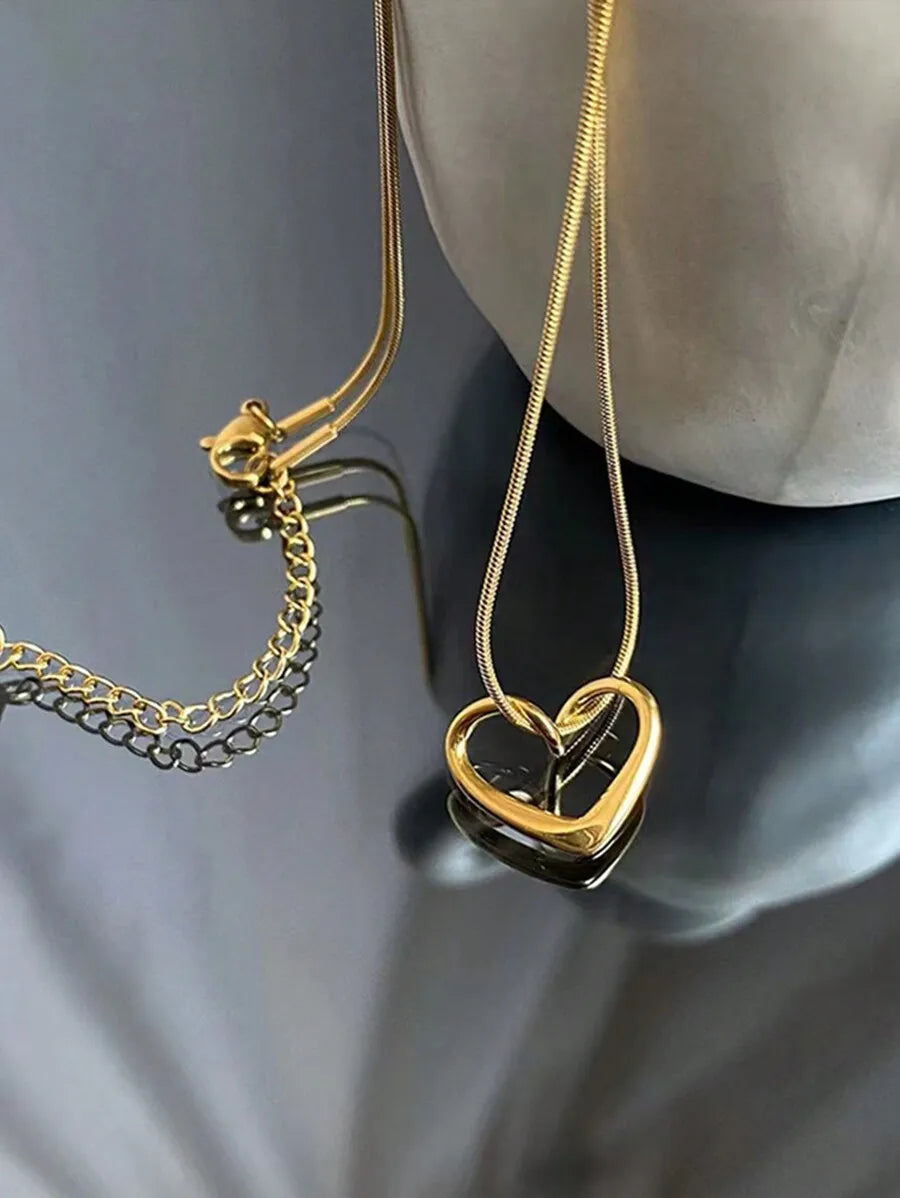 Hollow Heart Pendant Necklace For Women, Simple Clavicle Chain, Stainless Steel, Daily Wear Gift