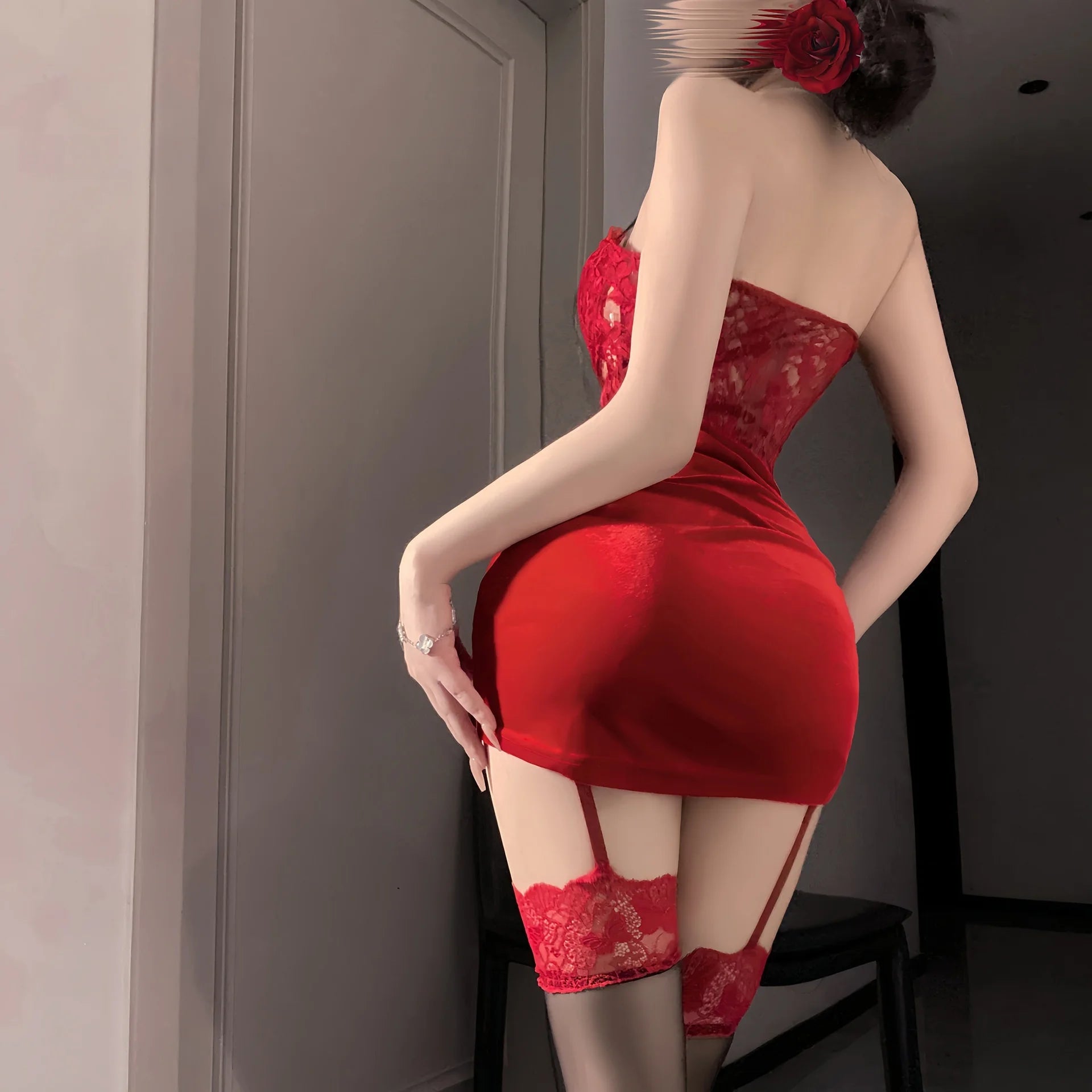 Fashionable French Gold Velvet Sleeping Skirt with Sexy Splicing Lace Waist and Strapless Skirt Sexy Underwear Festival Dress