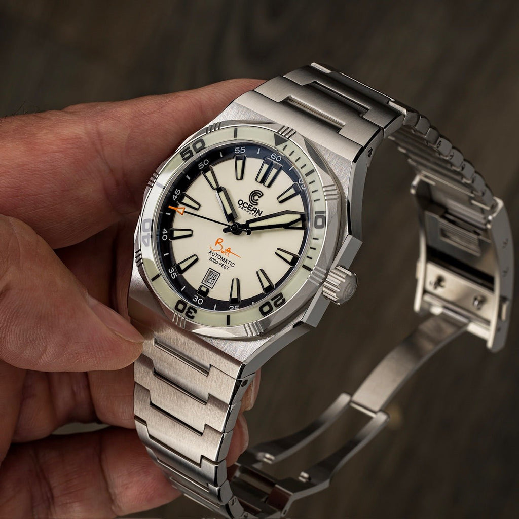 Ocean Crawler Bolt - LumeWave Edition - White - Integrated bracelet Included!